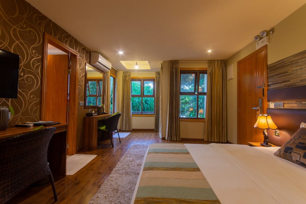 Sea View Suite - Image 1
